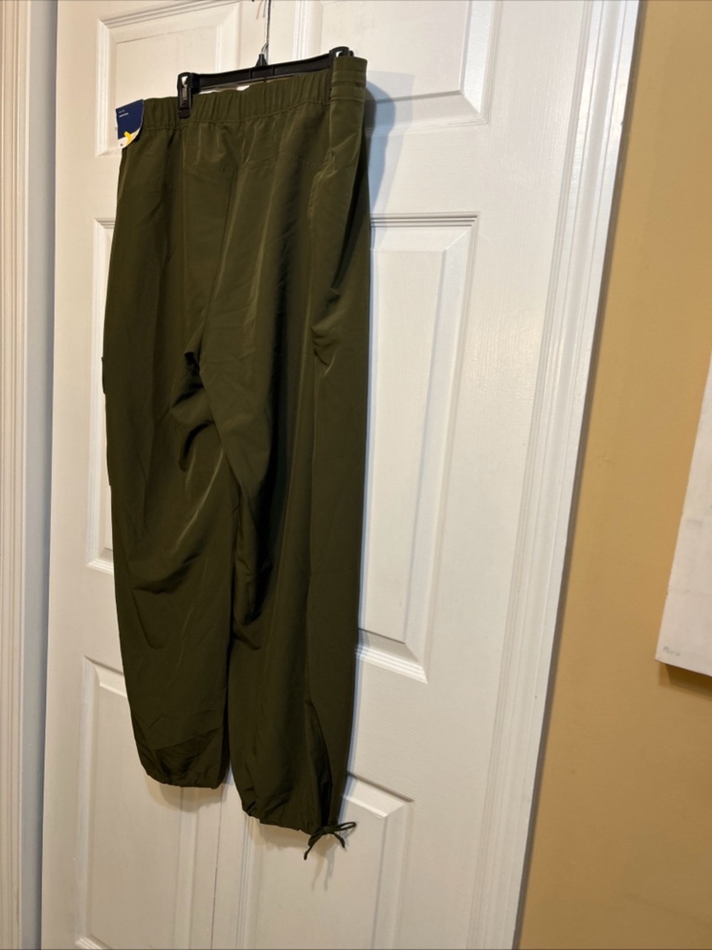 NWT w/FLAW Old Navy Women’s StretchTech Drawstring Wide-Leg Pants Olive Size XL - Picture 12 of 15